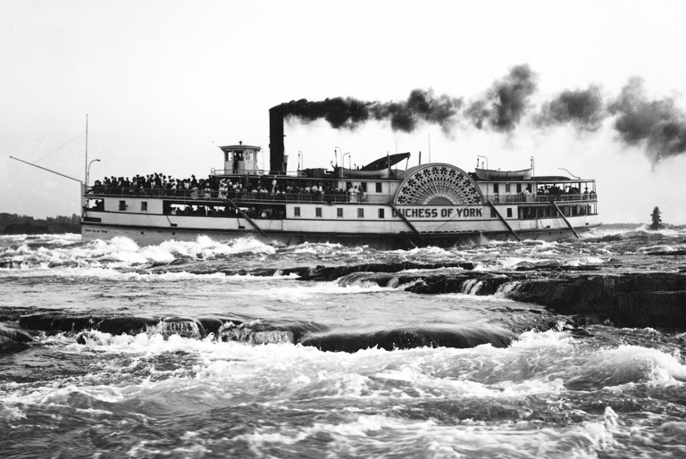 Tourists on the steamboat "Duchess of York", late 19th century